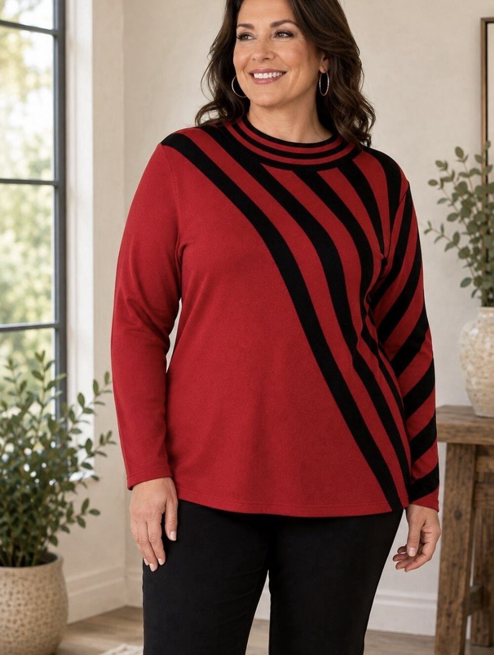 Chico's Red Black Size 3, XL Very Soft Sweater Mock Neck EUC